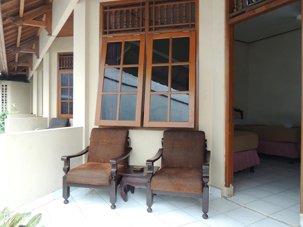 Jesens Inn III Kuta  Bagian luar foto