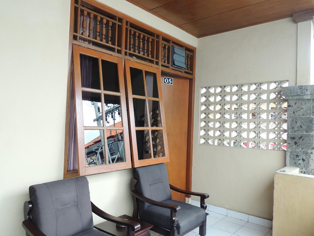 Jesens Inn III Kuta  Bagian luar foto