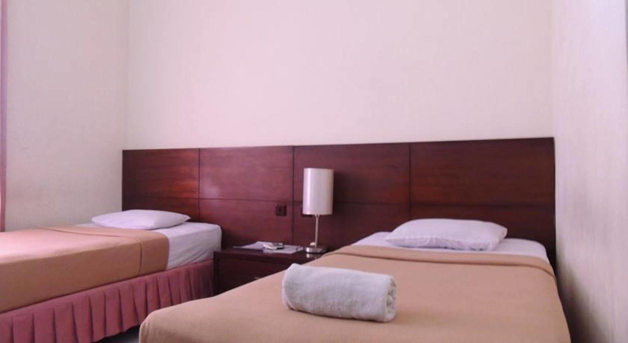Jesens Inn III Kuta  Bagian luar foto