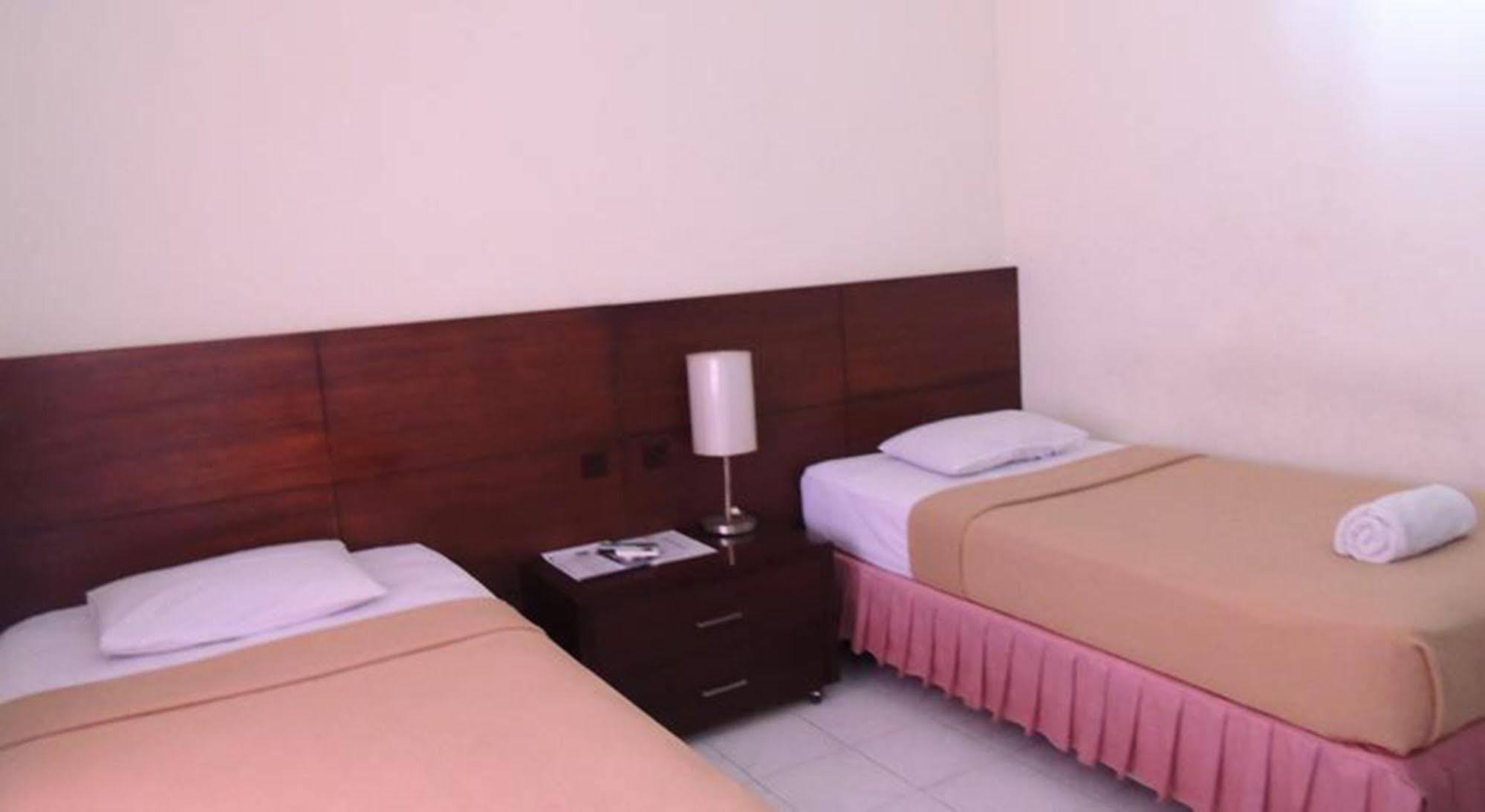 Jesens Inn III Kuta  Bagian luar foto